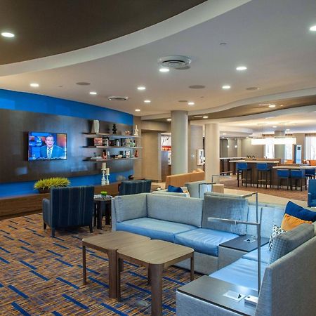 Courtyard By Marriott Pensacola Downtown Hotel Exterior photo